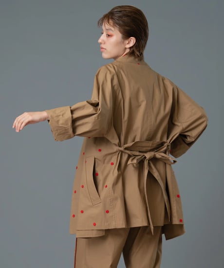 small flower embroidered coat