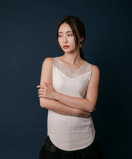 Sheer tanktop