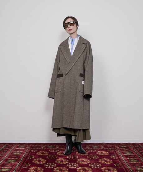 Lame herringbone coat