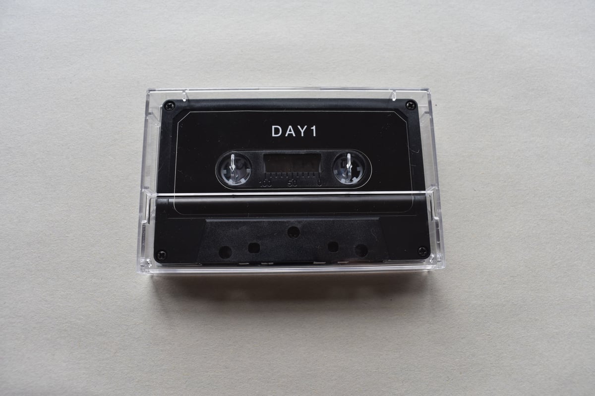 吉増剛造×空間現代 ／ 背（カセットテープ） | SOTO web shop