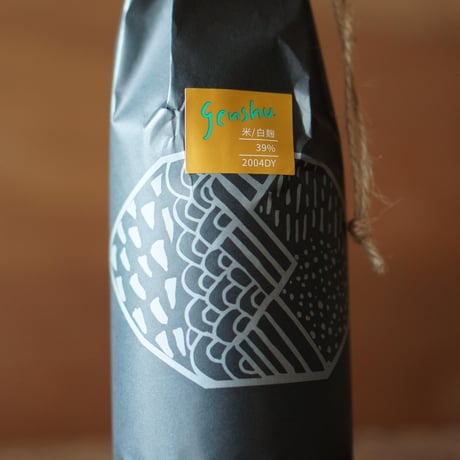genshu. 米熟成 2004DY 39度 720ml