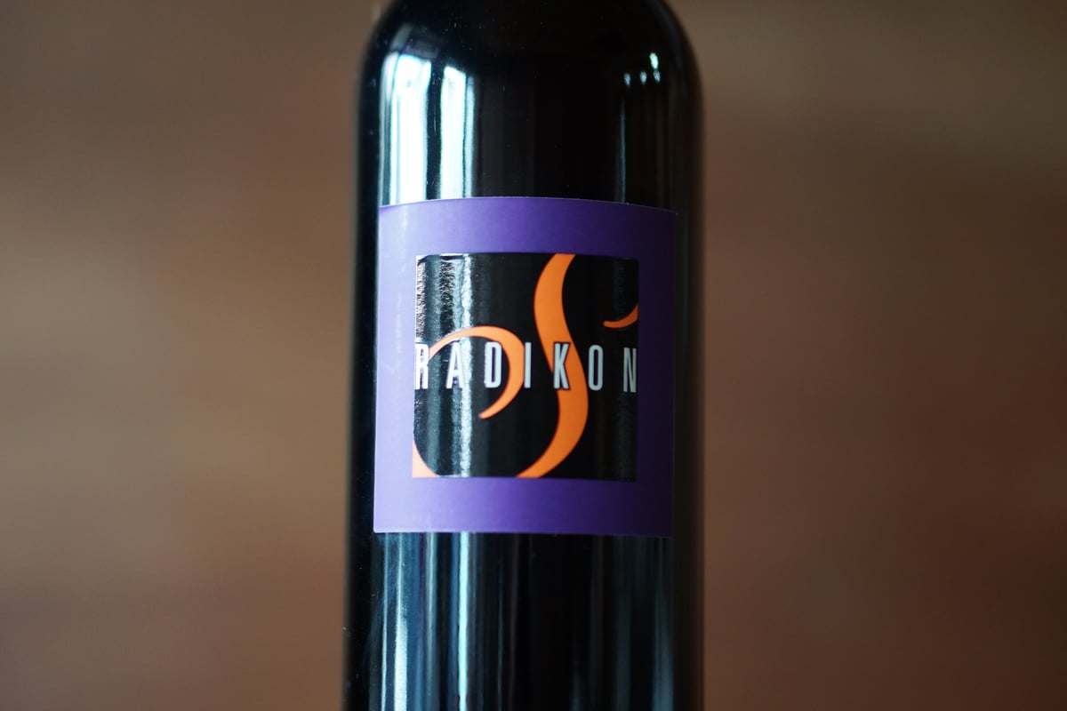 ラディコン ストラニック | ノミヤマ酒販 ONLINE SHOP