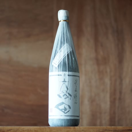 逸蔵逸品高田常圧  1800ml