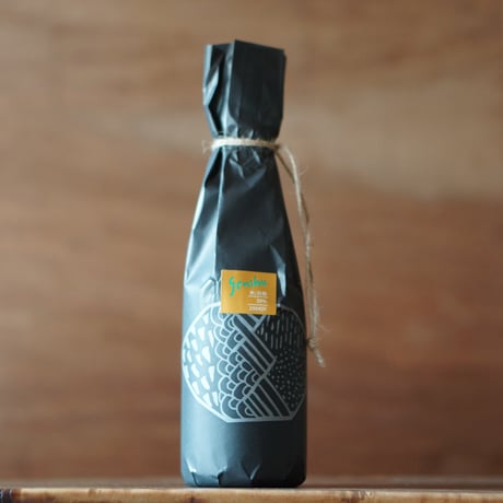genshu. 米熟成 2004DY 39度 720ml