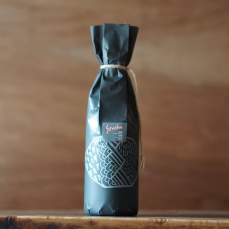 genshu. 玉茜 35度 720ml