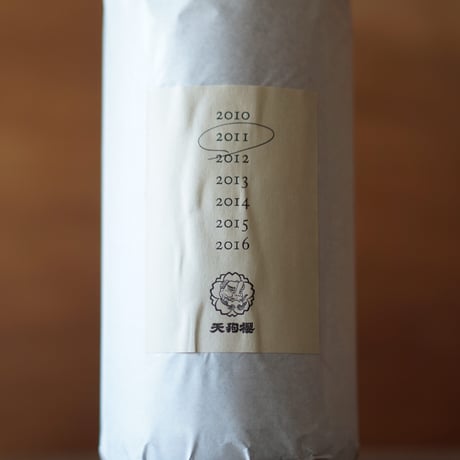 天狗櫻 熟成原酒 2011年製  31度 1800ml