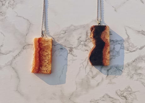 Select Agate Pendant “Fever”