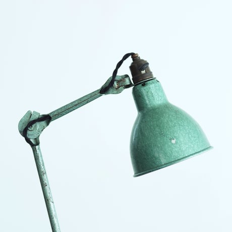 LAMPE GRAS 205 RAVEL HAMMERED GREEN   1960'S  ORIGINAL VINTAGE (No.L9)