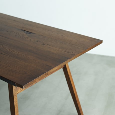 SUTTO TABLE  BROWN USED (No.16)