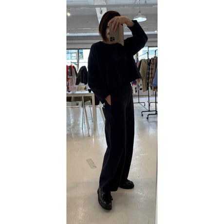 大人のためのジャージセットアップ（トップス＋パンツ）