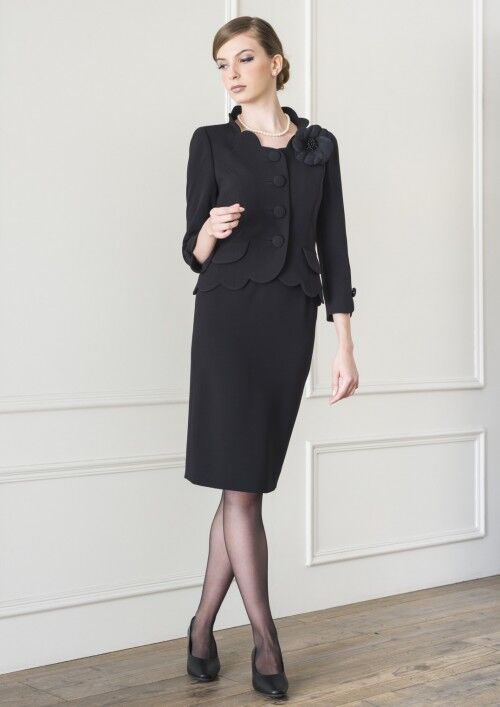 デヴィ夫人スーツ ブラックフォーマル | Rica Rico