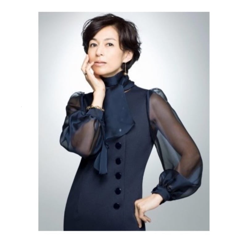 VELLAドラマSUITS 鈴木保奈美さん着用ワンピース38！ VELLA VELLA ヴェラ 鈴木保奈美さん着用 ワンピース 38の