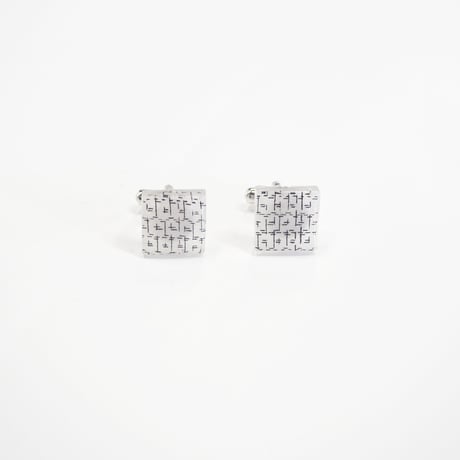 カフスボタン　浮布〔clear cloth 〕/  亀甲絣　白