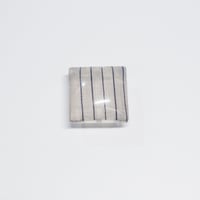 帯留　浮布〔clear cloth 〕/  四角  縞　薄灰