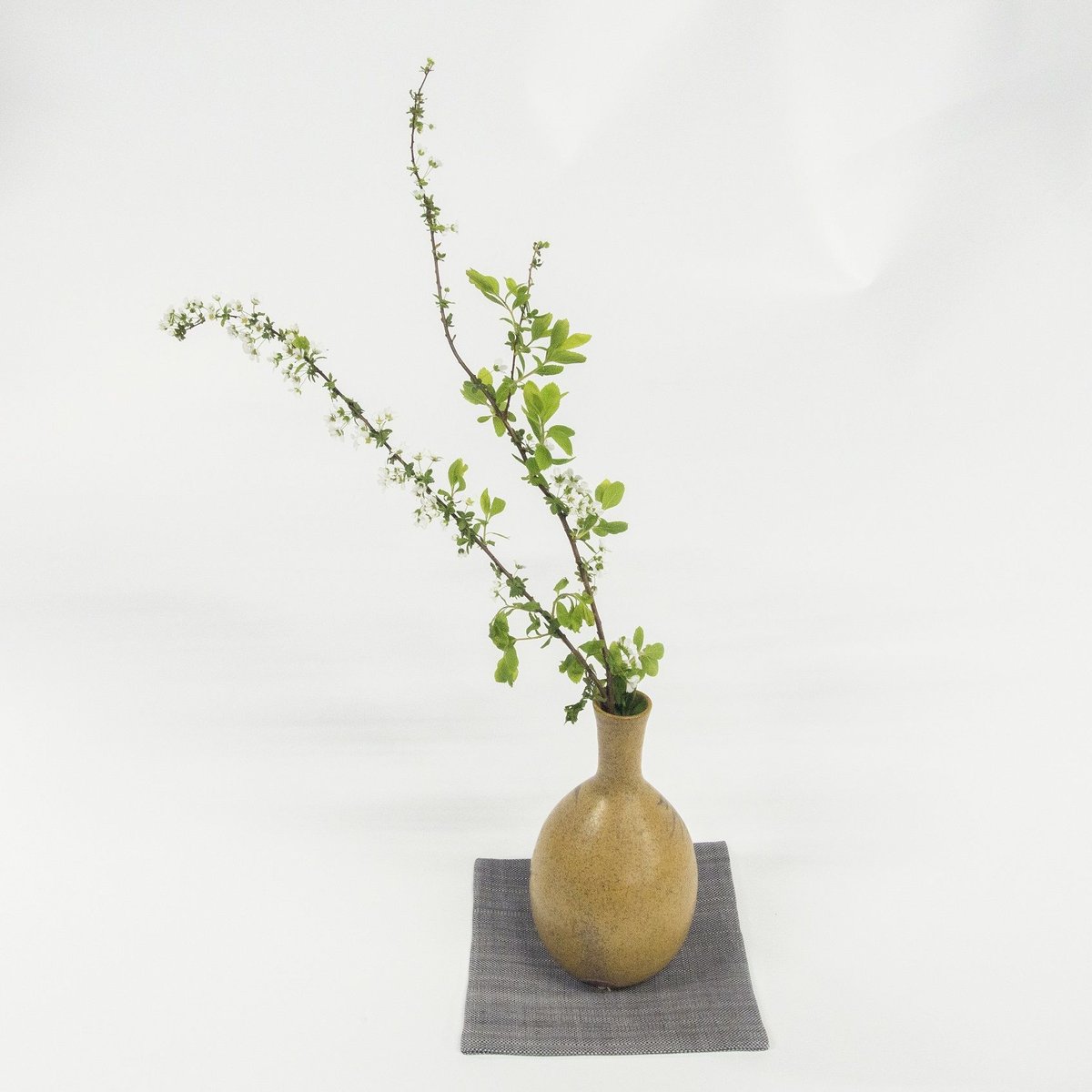 敷物・小袱紗 / 無地 灰 | 能登上布 公式ONLINE STORE