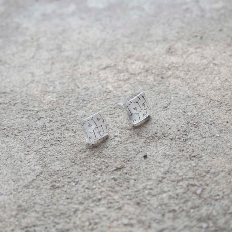イヤリング・ピアス　浮布〔clear cloth 〕/ [ 色柄形おまかせ ]