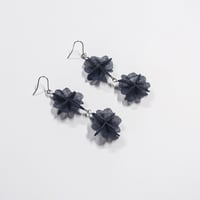 ピアス　コハナ / 2連 / 黒