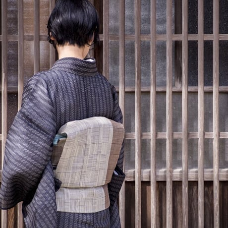 ［ 織元在庫品 ］能登上布   八寸名古屋帯  /  雨絣　白紺