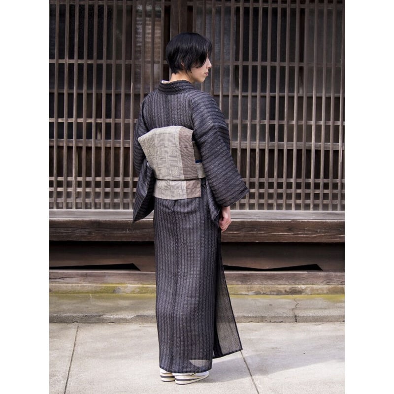 織元在庫品 ］能登上布 着物反物 / 斜め縄十字絣 黒 | 能登上布