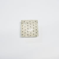 帯留　浮布〔clear cloth 〕/  四角  蚊絣　生成