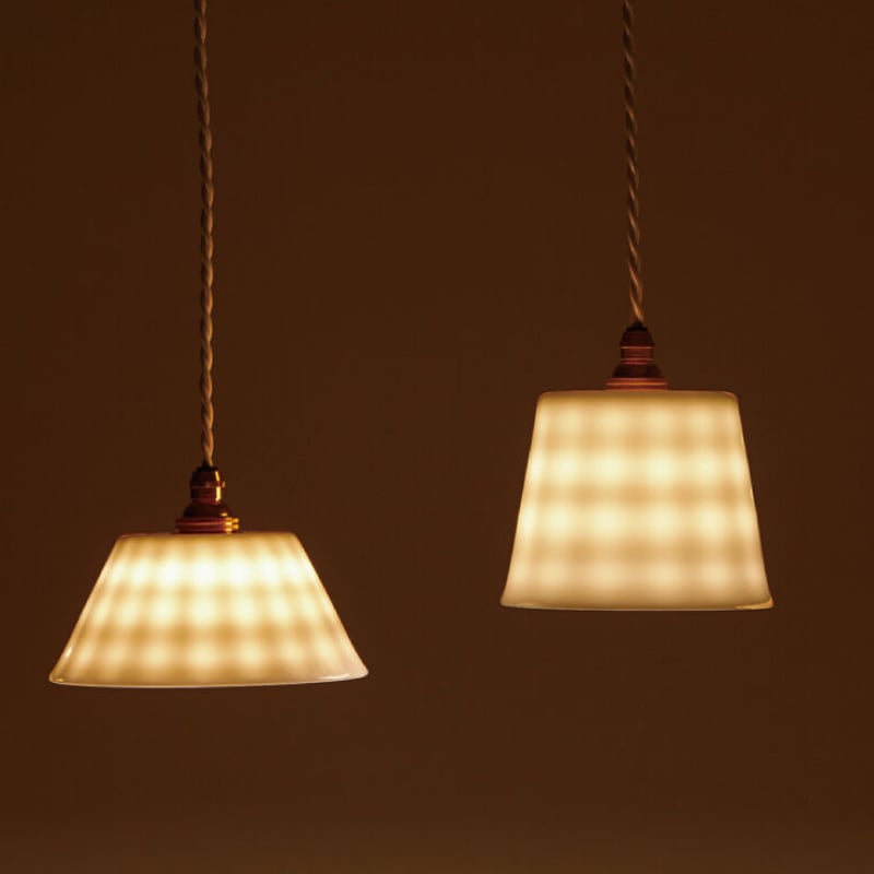 白磁　ランプ用 HAKUJI LAMP frill 平型 白 M39001 | 小田陶器オンラインストア