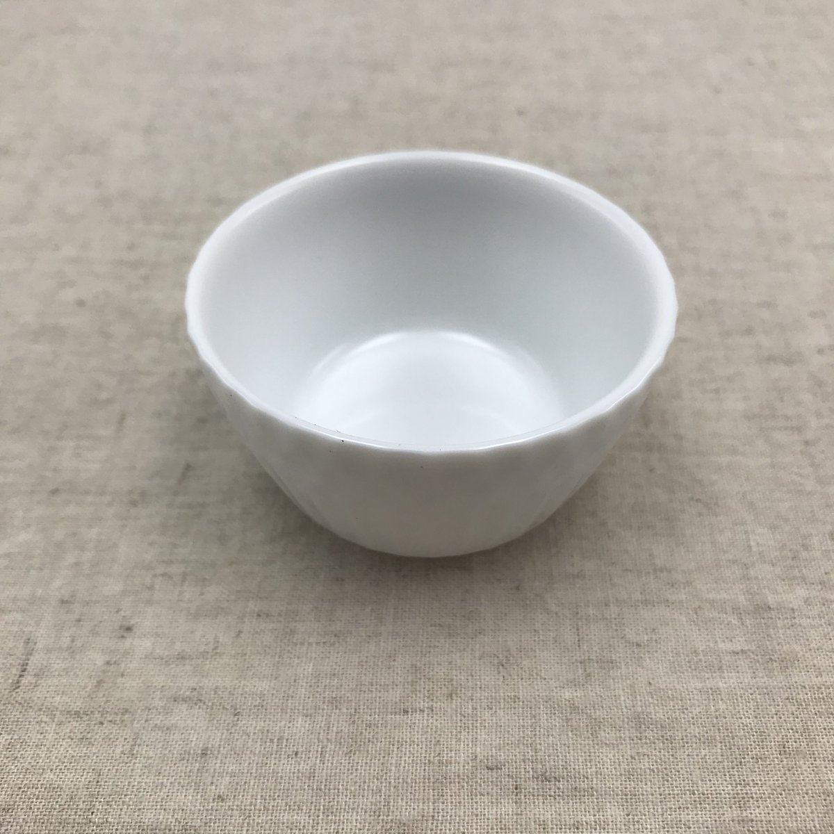 さざなみ 6お猪口 白 P48101 | 小田陶器オンラインストア