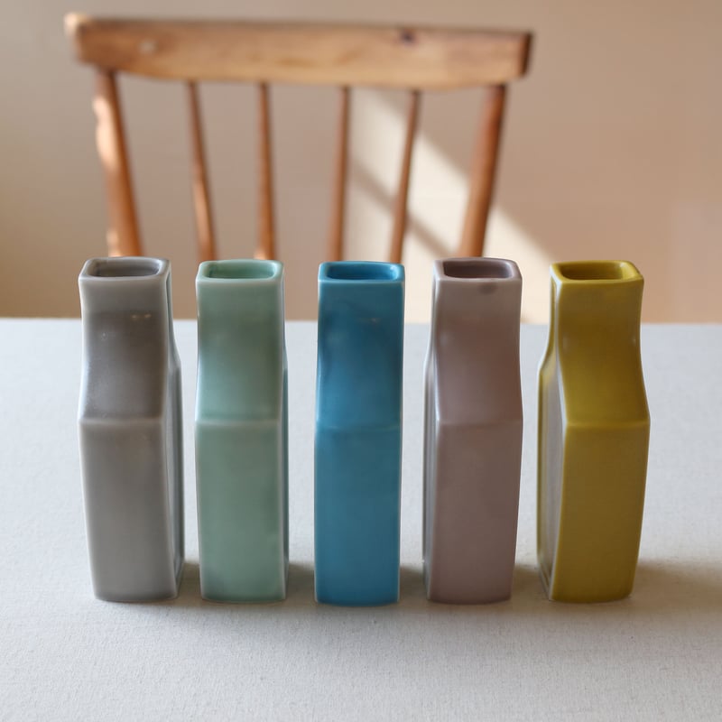 一輪挿し「pipe（L）」（ウォールナット） | 木と工房家具 Jクオリア