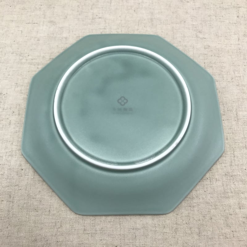 meimei-ware 16.5取皿 八角（青磁マット） M44204 | 小田陶器