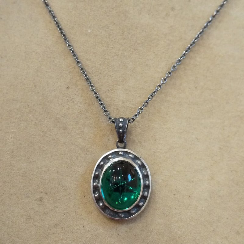 スワロフスキー　ウェーブネックレス Birthstone ペンダント, スクエア・カット, 3月, ブルー