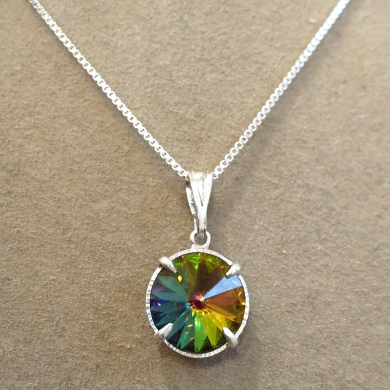 ヴィンテージスワロフスキーネックレス（カラー：ヴィッテルメディウム  