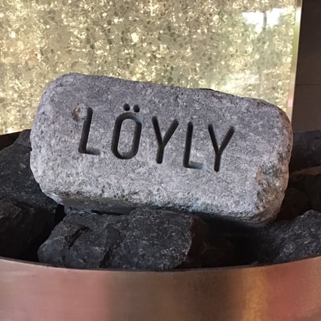 SAUNA STONE 「LöYLY」
