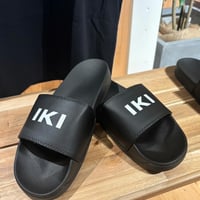 IKI サンダル