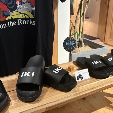 IKI サンダル