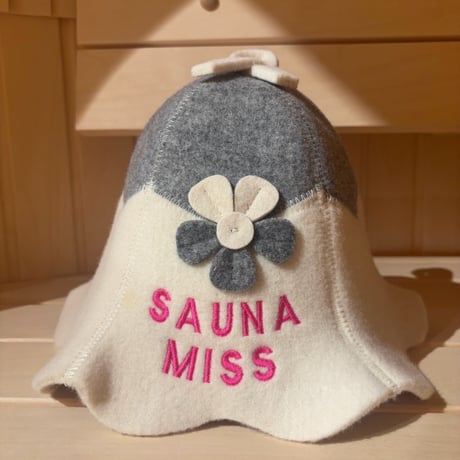 サウナハット【MISS SAUNA モノクロピンク】　フェルト