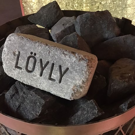 SAUNA STONE 「LöYLY」