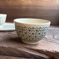 染付　七宝　ほっこりカップ
