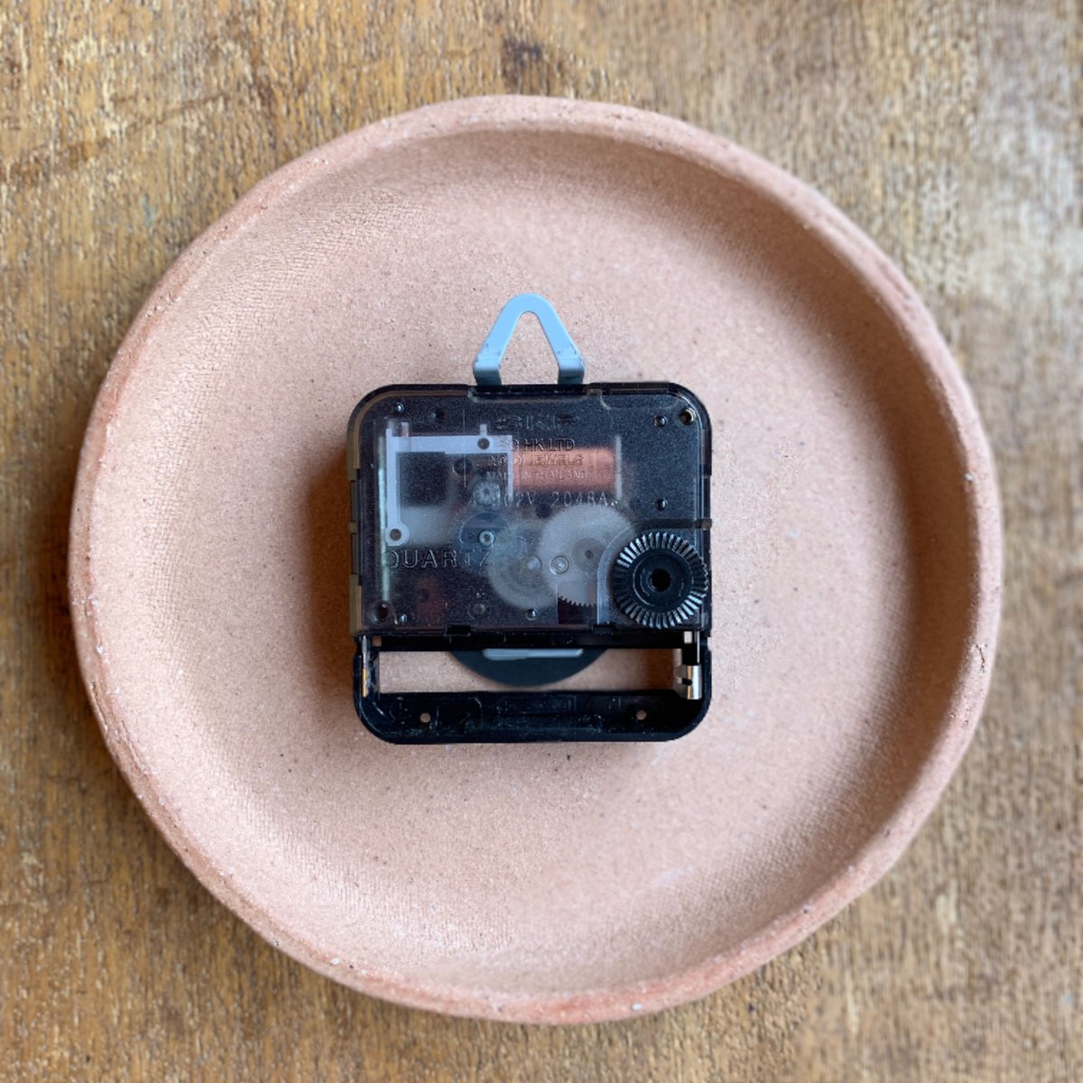 古い掛け軸　たくさん タイルもよう 掛け時計(大)① | ホソカワ雑貨店