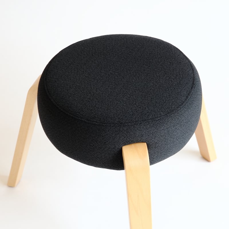 amemboスツール 特注張地（黒） | 丸徳家具店