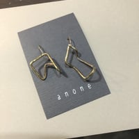 サーキット3D  ピアス