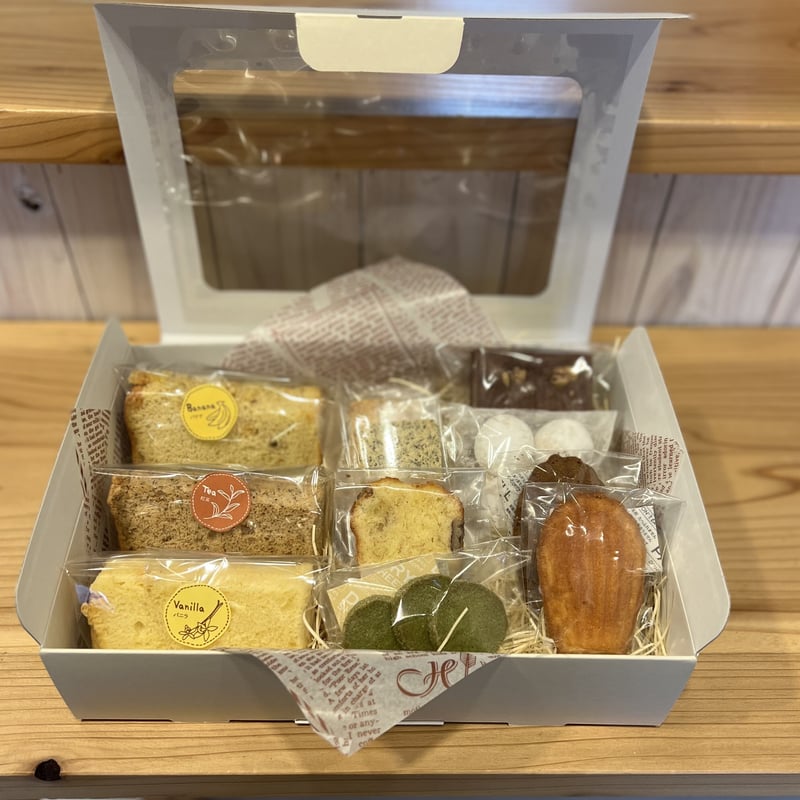 シフォンケーキ＆焼き菓子ギフトセット(木曜発送） | 菓子工房ichie