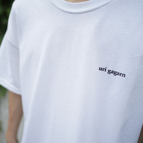 UNTITLED TEE