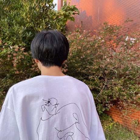 MY FAVORITE SKIN LONG SLEEVE TEE