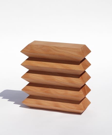 OT05 / TRAY