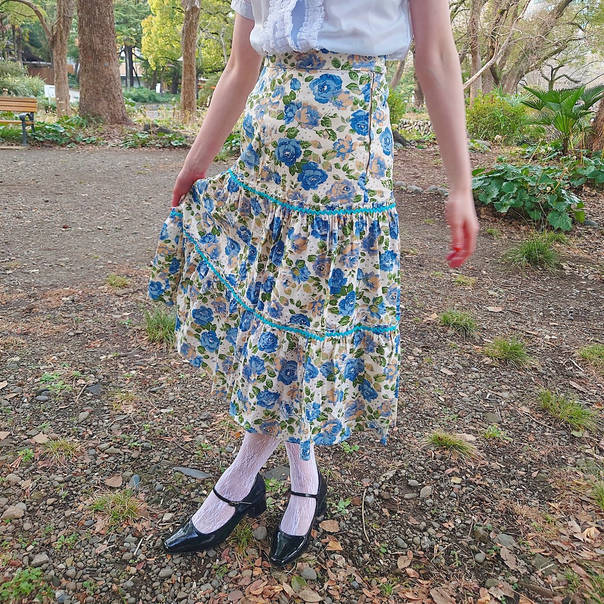 1【美品】アメリヴィンテージ　リリィベルスカート　LILY BELL SKIRT Ameri VINTAGE - AMERI LILY BELL SKIRTの通販 by shop｜アメリ