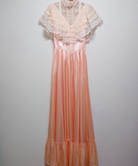 70's GUNNE SAX lovely lace dress