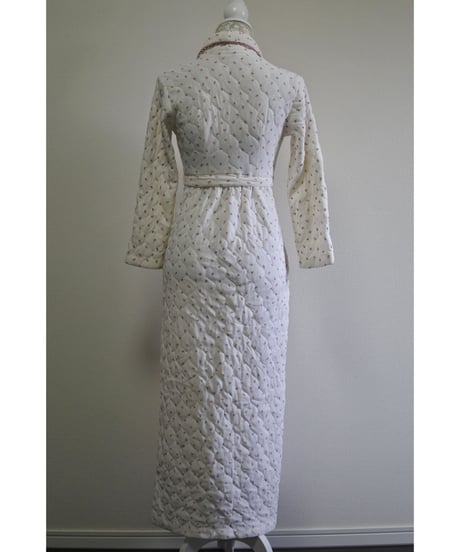 70's Flower quilting gown