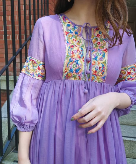 70′s Embroidery purple dress