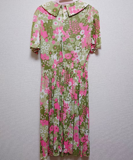Flower pink green dress