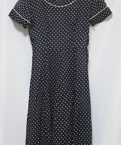 Good girl dot dress
