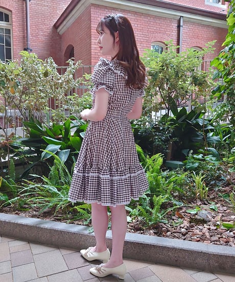 70's Gingham ribbon brown dress
